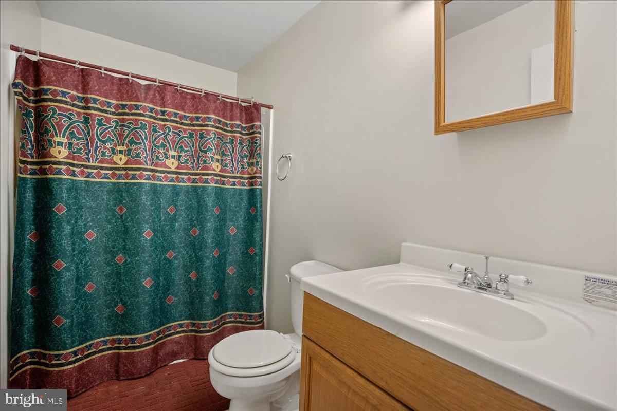 201 STONEY BROOK CT, STAFFORD, Virginia 22554, 3 Bedrooms Bedrooms, ,3 BathroomsBathrooms,Residential,For sale,201 STONEY BROOK CT,VAST2043728 MLS # VAST2043728