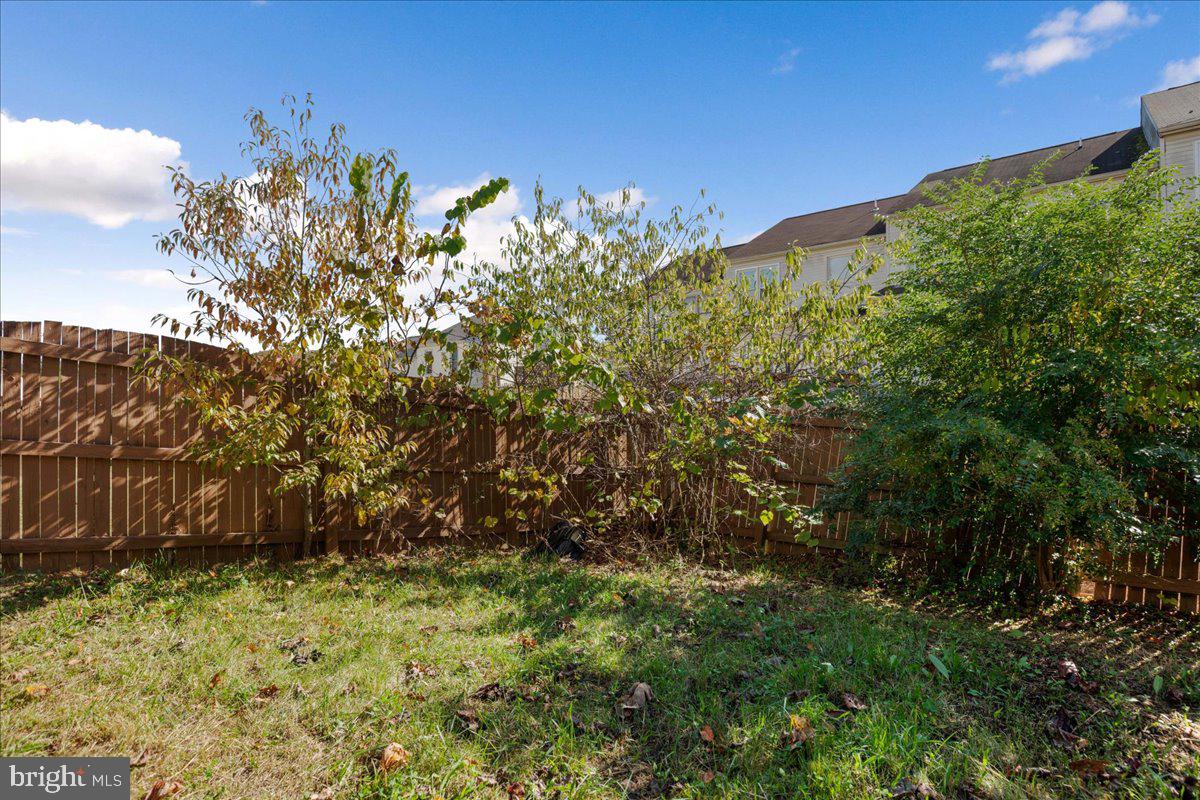 201 STONEY BROOK CT, STAFFORD, Virginia 22554, 3 Bedrooms Bedrooms, ,3 BathroomsBathrooms,Residential,For sale,201 STONEY BROOK CT,VAST2043728 MLS # VAST2043728