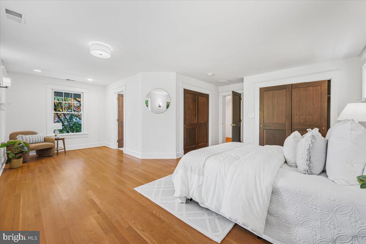 4937 BRANDYWINE ST NW, WASHINGTON, District Of Columbia 20016, 5 Bedrooms Bedrooms, ,3 BathroomsBathrooms,Residential,For sale,4937 BRANDYWINE ST NW,DCDC2228382 MLS # DCDC2228382