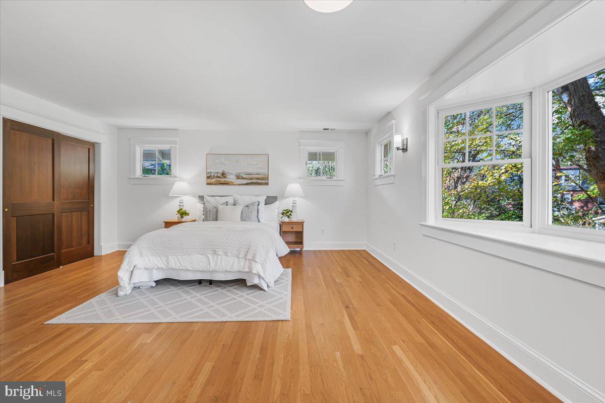 4937 BRANDYWINE ST NW, WASHINGTON, District Of Columbia 20016, 5 Bedrooms Bedrooms, ,3 BathroomsBathrooms,Residential,For sale,4937 BRANDYWINE ST NW,DCDC2228382 MLS # DCDC2228382