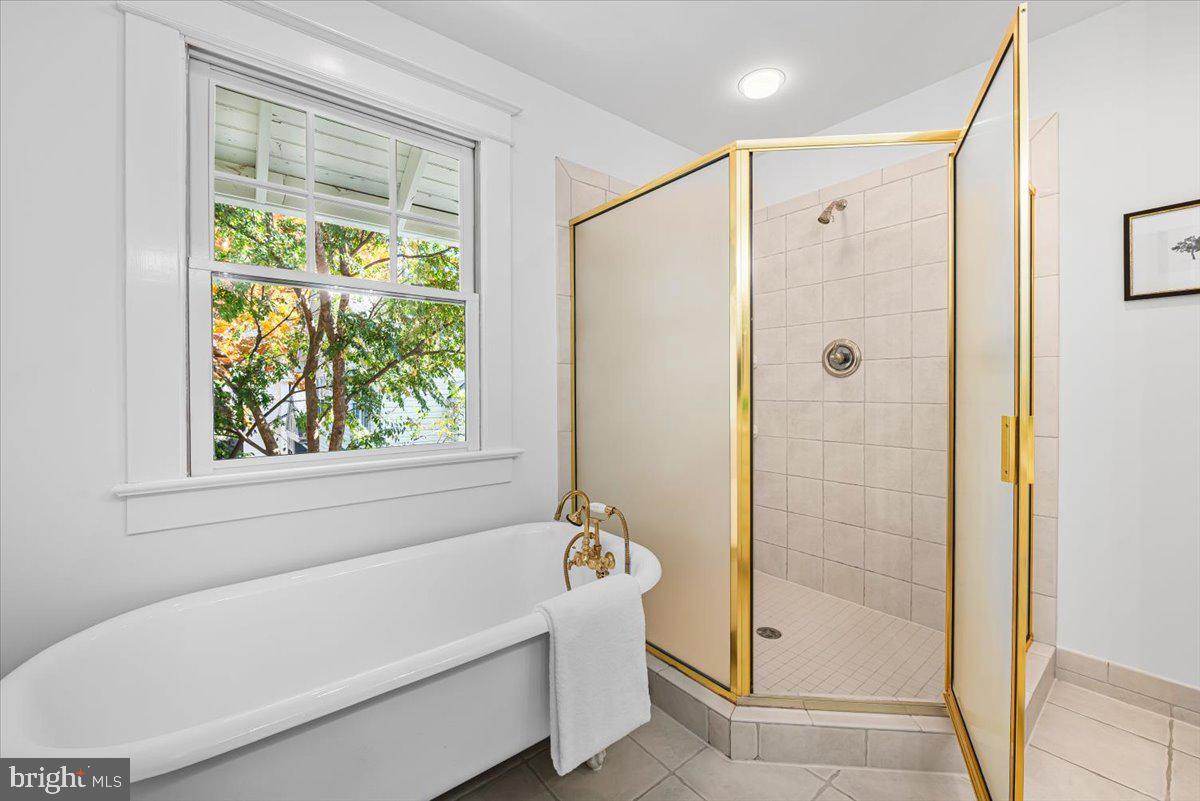 4937 BRANDYWINE ST NW, WASHINGTON, District Of Columbia 20016, 5 Bedrooms Bedrooms, ,3 BathroomsBathrooms,Residential,For sale,4937 BRANDYWINE ST NW,DCDC2228382 MLS # DCDC2228382