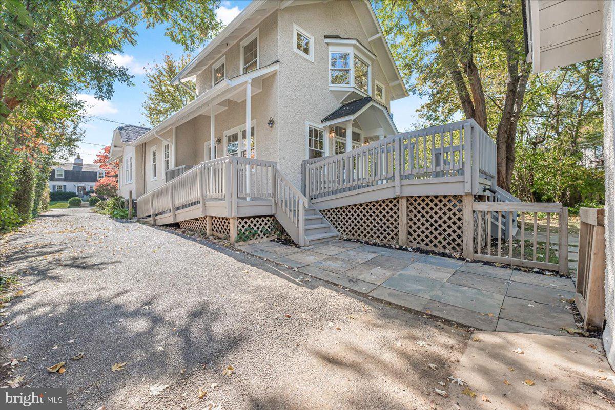 4937 BRANDYWINE ST NW, WASHINGTON, District Of Columbia 20016, 5 Bedrooms Bedrooms, ,3 BathroomsBathrooms,Residential,For sale,4937 BRANDYWINE ST NW,DCDC2228382 MLS # DCDC2228382