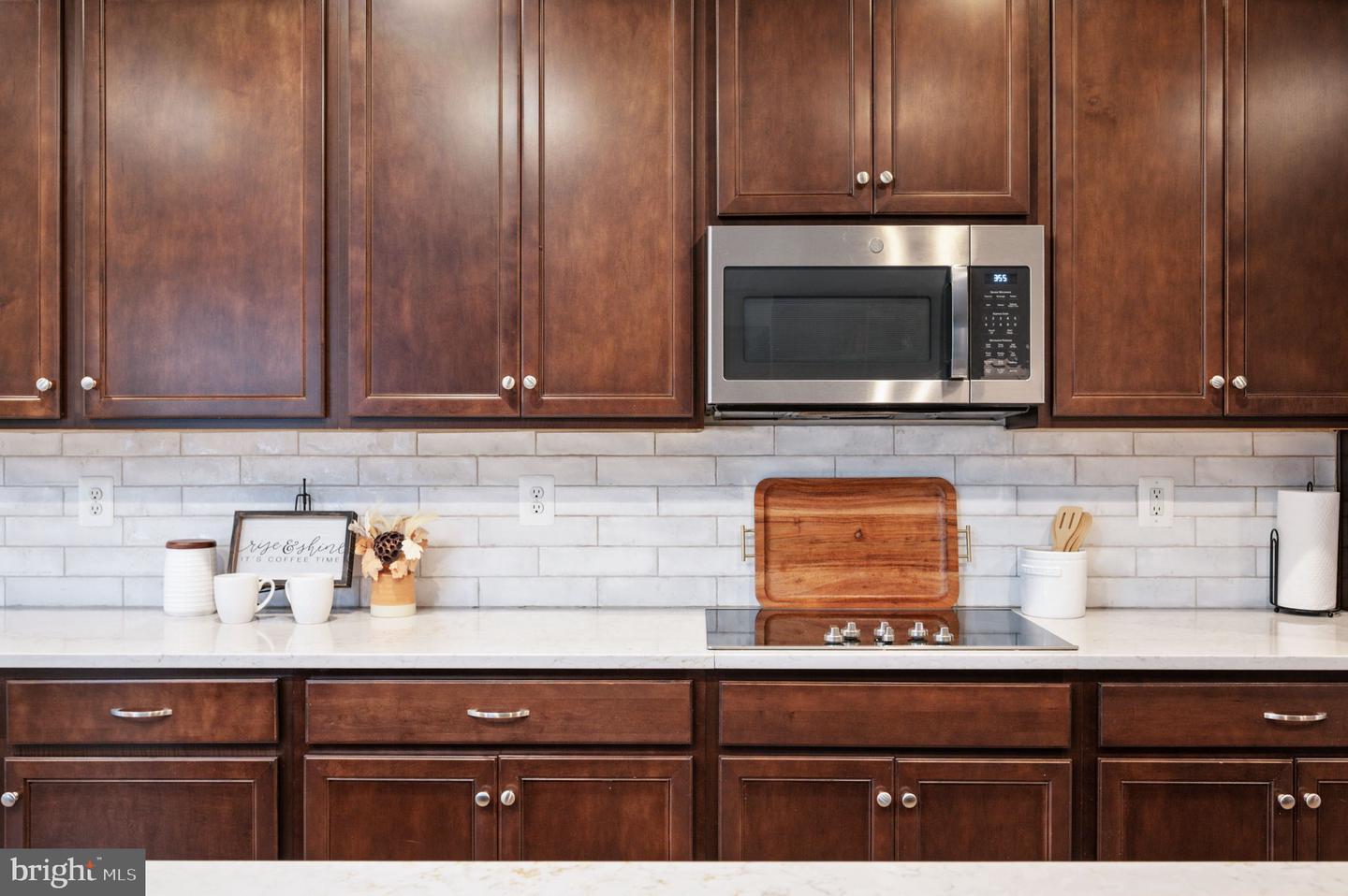 151 MOFFETT LN, FREDERICKSBURG, Virginia 22406, 5 Bedrooms Bedrooms, 13 Rooms Rooms,4 BathroomsBathrooms,Residential,For sale,151 MOFFETT LN,VAST2043732 MLS # VAST2043732