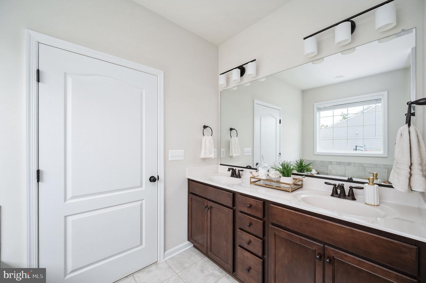 151 MOFFETT LN, FREDERICKSBURG, Virginia 22406, 5 Bedrooms Bedrooms, 13 Rooms Rooms,4 BathroomsBathrooms,Residential,For sale,151 MOFFETT LN,VAST2043732 MLS # VAST2043732