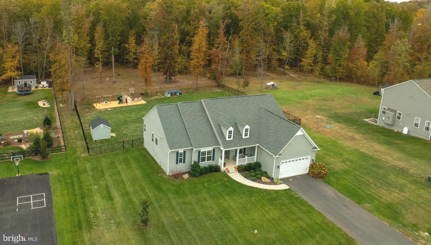 151 MOFFETT LN, FREDERICKSBURG, Virginia 22406, 5 Bedrooms Bedrooms, 13 Rooms Rooms,4 BathroomsBathrooms,Residential,For sale,151 MOFFETT LN,VAST2043732 MLS # VAST2043732