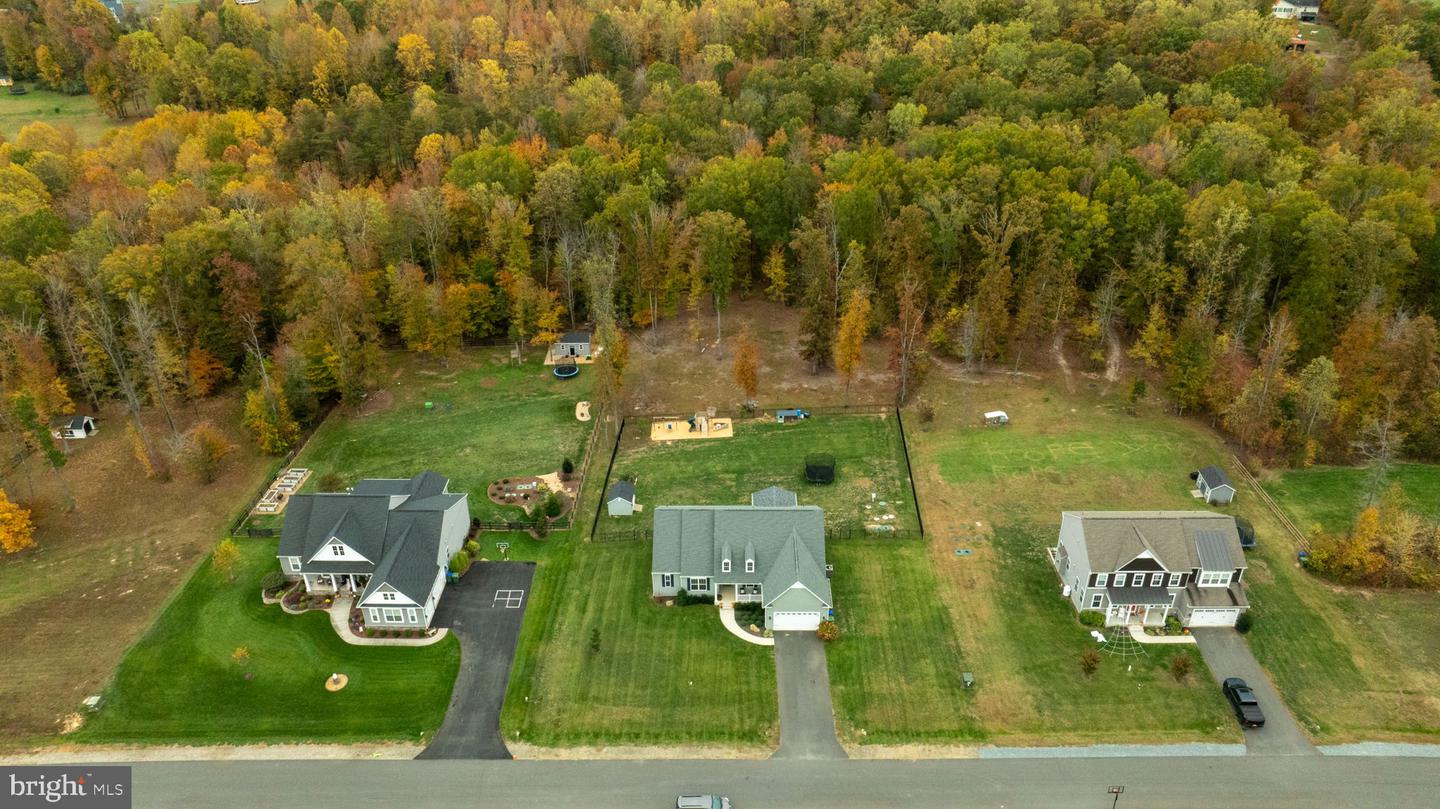 151 MOFFETT LN, FREDERICKSBURG, Virginia 22406, 5 Bedrooms Bedrooms, 13 Rooms Rooms,4 BathroomsBathrooms,Residential,For sale,151 MOFFETT LN,VAST2043732 MLS # VAST2043732