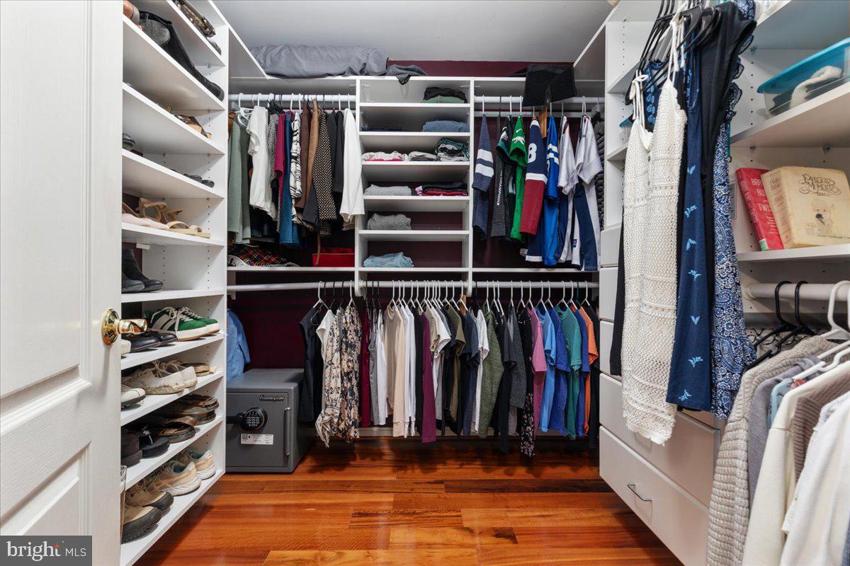 17 SECRETARIAT DR, STAFFORD, Virginia 22556, 5 Bedrooms Bedrooms, ,4 BathroomsBathrooms,Residential,For sale,17 SECRETARIAT DR,VAST2043640 MLS # VAST2043640