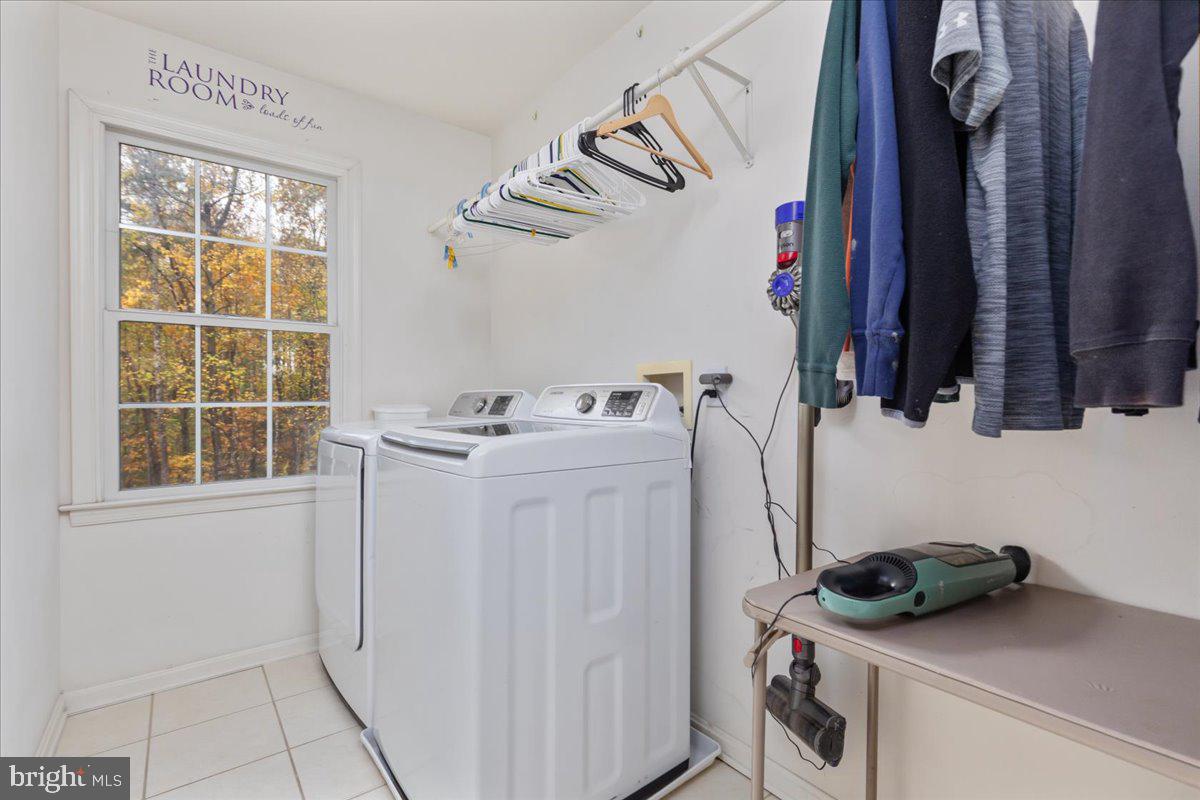 17 SECRETARIAT DR, STAFFORD, Virginia 22556, 5 Bedrooms Bedrooms, ,4 BathroomsBathrooms,Residential,For sale,17 SECRETARIAT DR,VAST2043640 MLS # VAST2043640