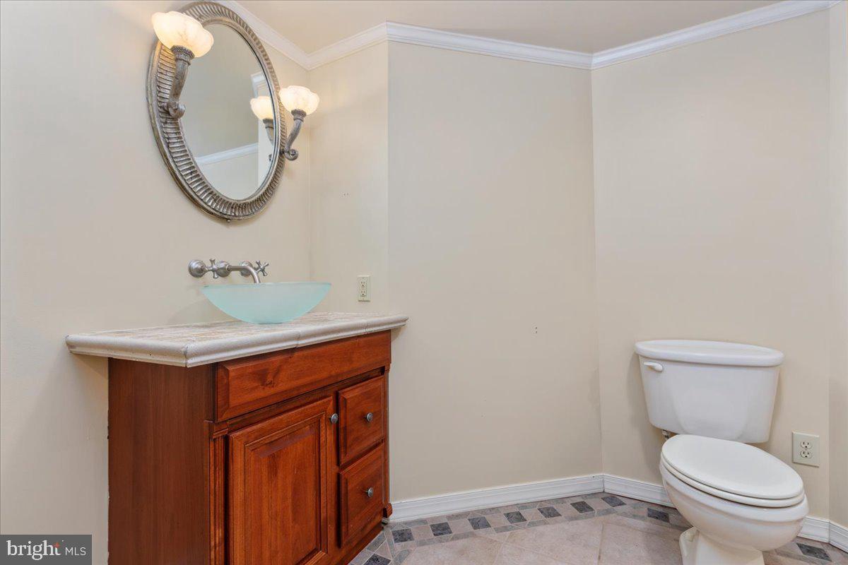 17 SECRETARIAT DR, STAFFORD, Virginia 22556, 5 Bedrooms Bedrooms, ,4 BathroomsBathrooms,Residential,For sale,17 SECRETARIAT DR,VAST2043640 MLS # VAST2043640