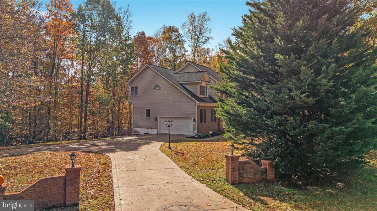 17 SECRETARIAT DR, STAFFORD, Virginia 22556, 5 Bedrooms Bedrooms, ,4 BathroomsBathrooms,Residential,For sale,17 SECRETARIAT DR,VAST2043640 MLS # VAST2043640