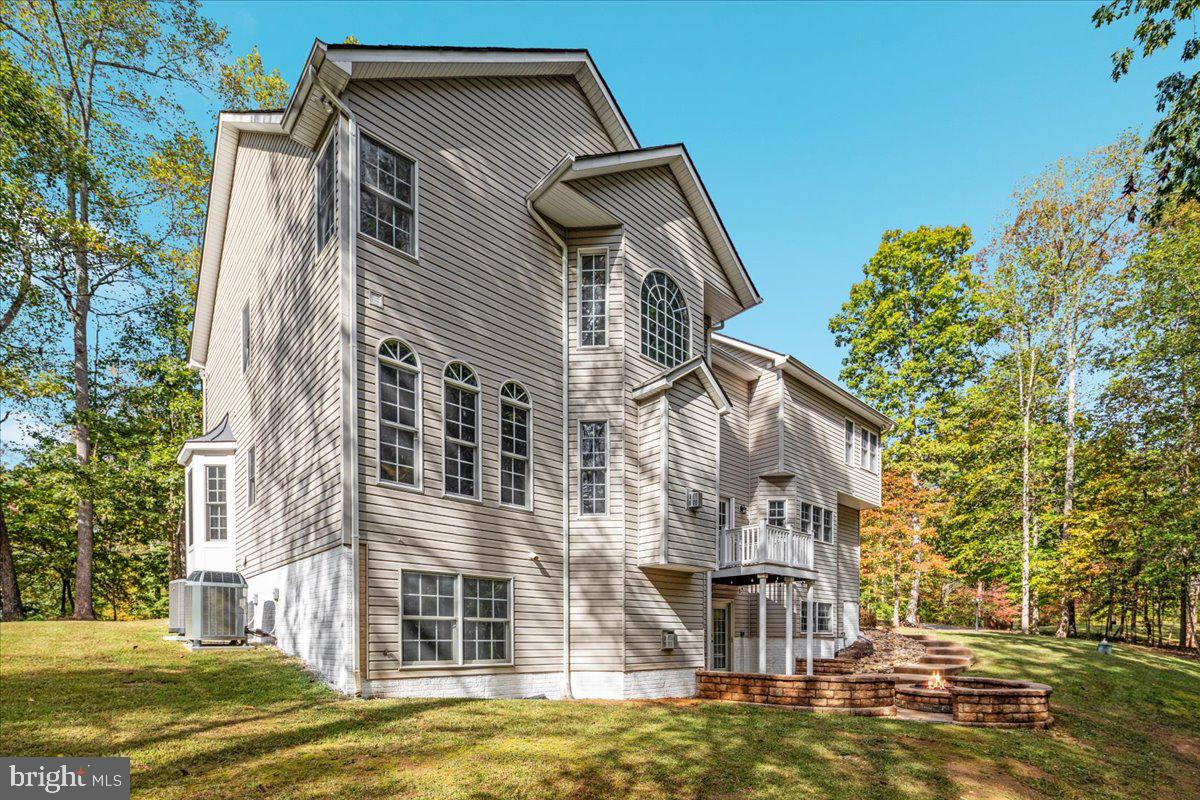 17 SECRETARIAT DR, STAFFORD, Virginia 22556, 5 Bedrooms Bedrooms, ,4 BathroomsBathrooms,Residential,For sale,17 SECRETARIAT DR,VAST2043640 MLS # VAST2043640