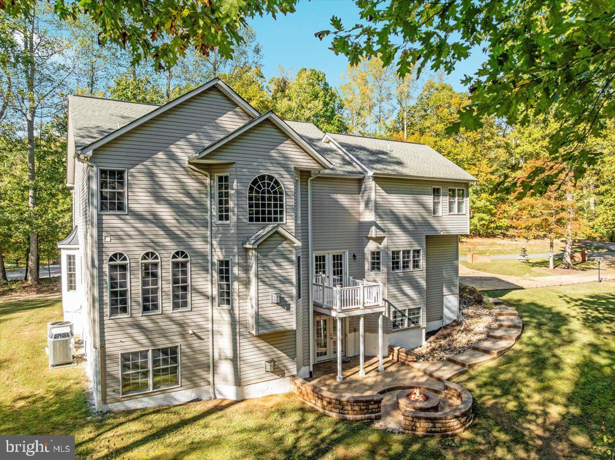 17 SECRETARIAT DR, STAFFORD, Virginia 22556, 5 Bedrooms Bedrooms, ,4 BathroomsBathrooms,Residential,For sale,17 SECRETARIAT DR,VAST2043640 MLS # VAST2043640