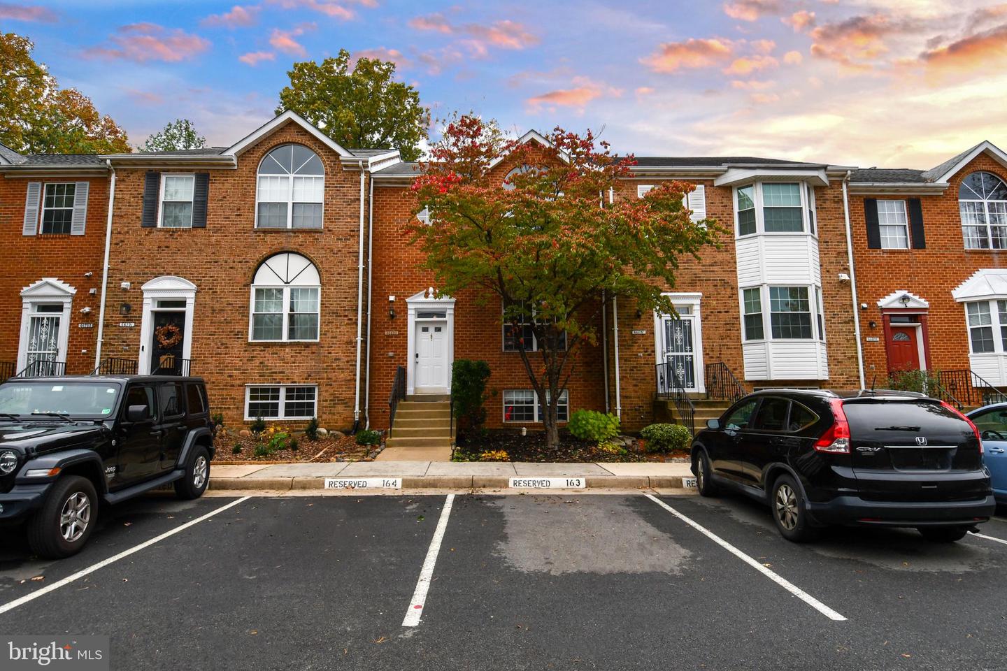 46699 PARAGON TER, STERLING, Virginia 20164, 4 Bedrooms Bedrooms, 8 Rooms Rooms,2 BathroomsBathrooms,Residential,For sale,46699 PARAGON TER,VALO2109434 MLS # VALO2109434