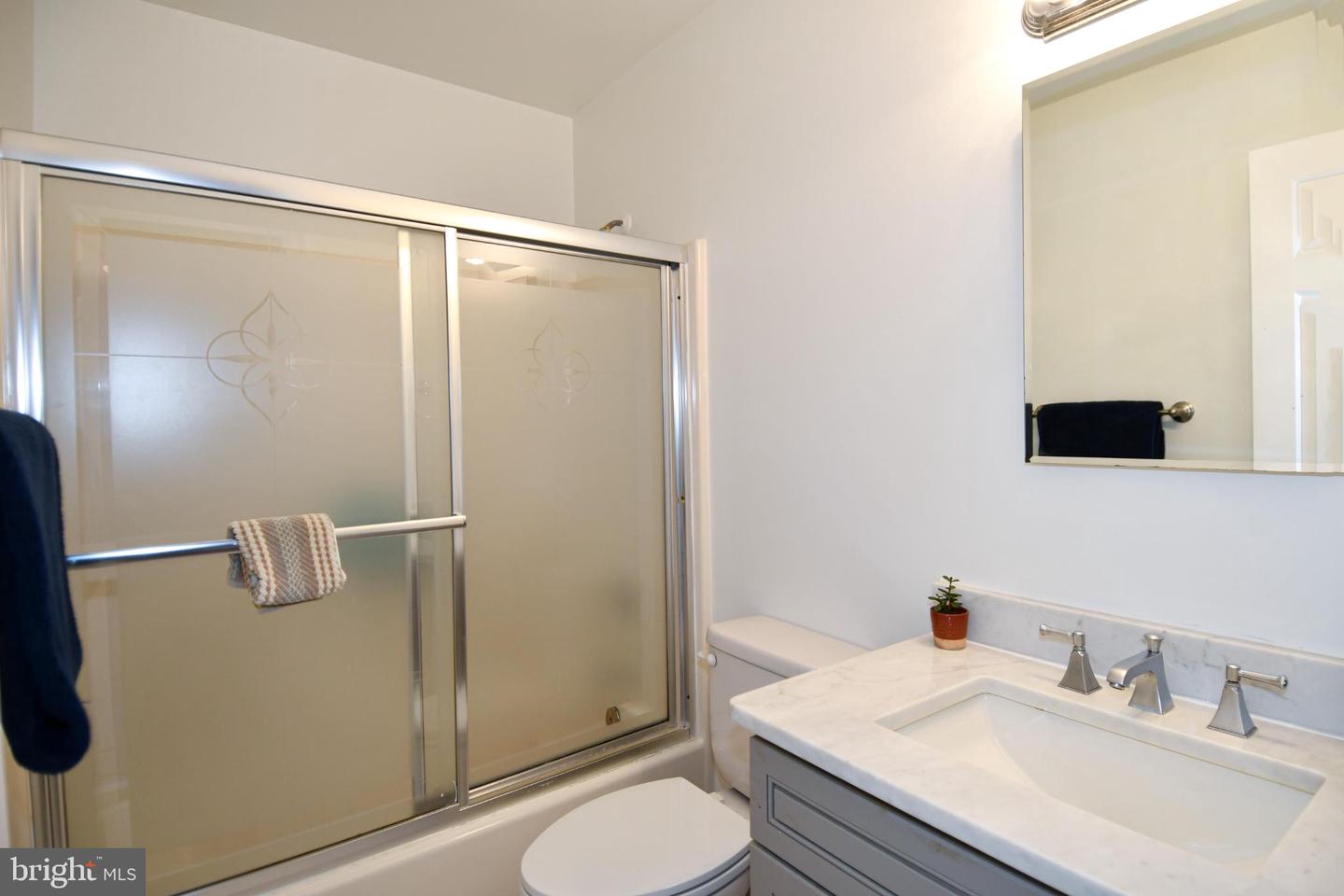 46699 PARAGON TER, STERLING, Virginia 20164, 4 Bedrooms Bedrooms, 8 Rooms Rooms,2 BathroomsBathrooms,Residential,For sale,46699 PARAGON TER,VALO2109434 MLS # VALO2109434