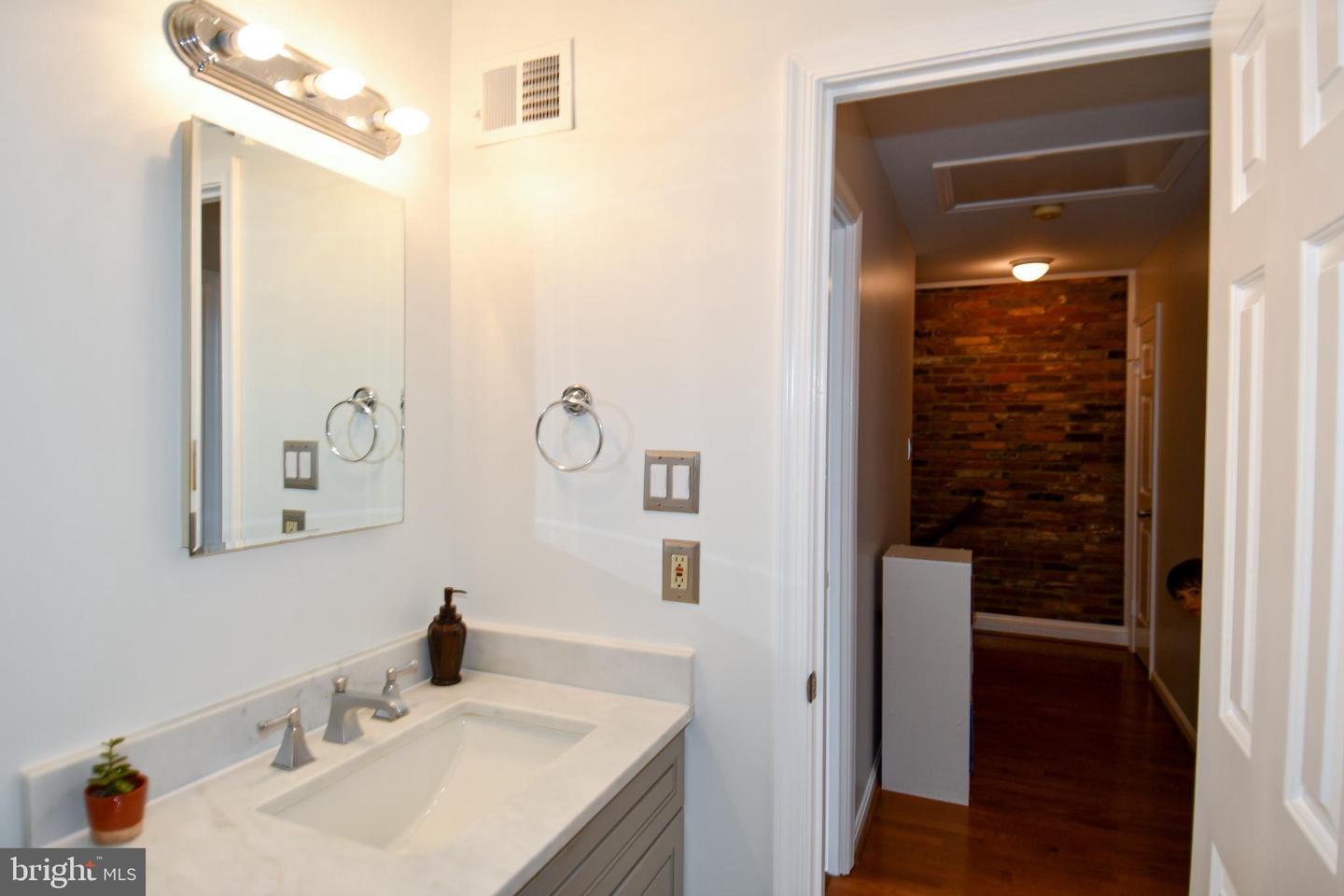 46699 PARAGON TER, STERLING, Virginia 20164, 4 Bedrooms Bedrooms, 8 Rooms Rooms,2 BathroomsBathrooms,Residential,For sale,46699 PARAGON TER,VALO2109434 MLS # VALO2109434