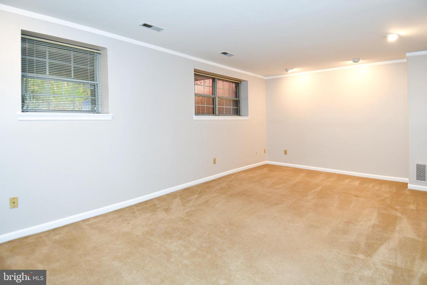 46699 PARAGON TER, STERLING, Virginia 20164, 4 Bedrooms Bedrooms, 8 Rooms Rooms,2 BathroomsBathrooms,Residential,For sale,46699 PARAGON TER,VALO2109434 MLS # VALO2109434