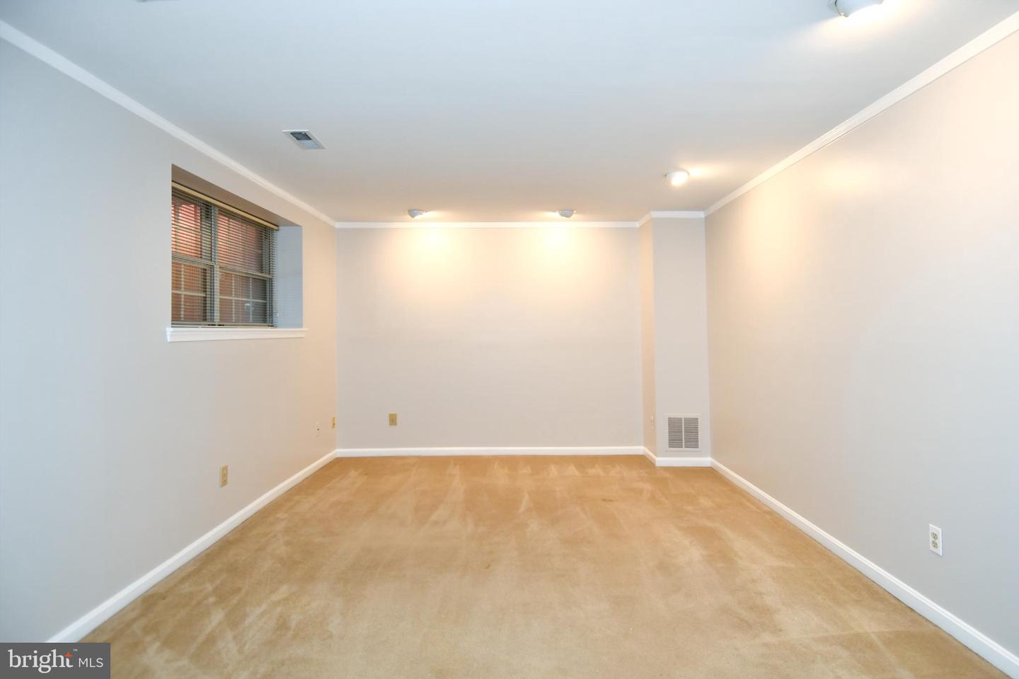 46699 PARAGON TER, STERLING, Virginia 20164, 4 Bedrooms Bedrooms, 8 Rooms Rooms,2 BathroomsBathrooms,Residential,For sale,46699 PARAGON TER,VALO2109434 MLS # VALO2109434