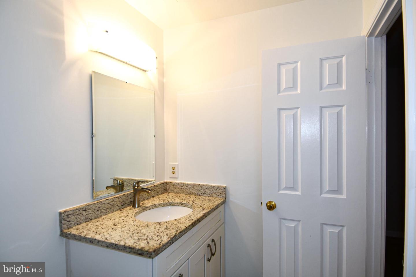 46699 PARAGON TER, STERLING, Virginia 20164, 4 Bedrooms Bedrooms, 8 Rooms Rooms,2 BathroomsBathrooms,Residential,For sale,46699 PARAGON TER,VALO2109434 MLS # VALO2109434