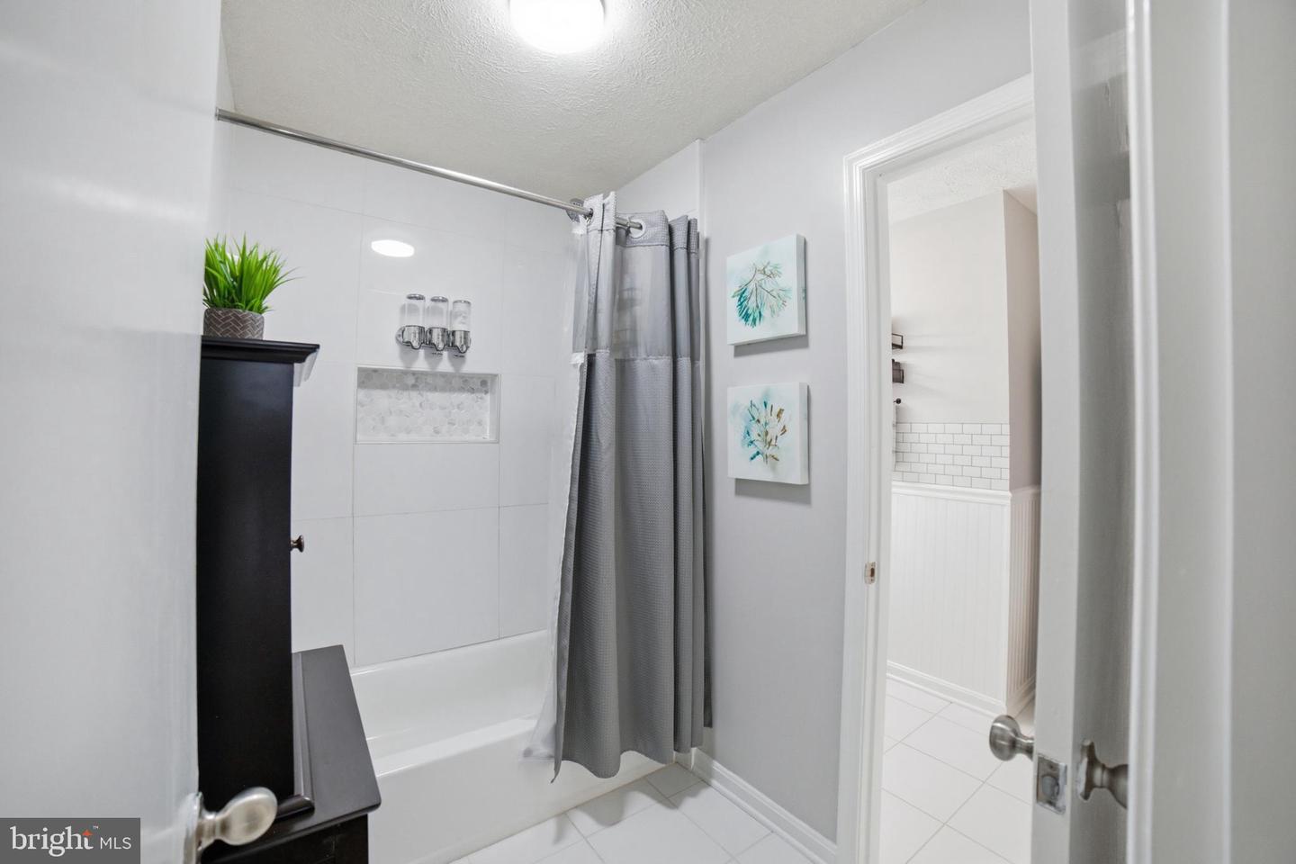 11973 CARDAMOM DR, WOODBRIDGE, Virginia 22192, 2 Bedrooms Bedrooms, 3 Rooms Rooms,1 BathroomBathrooms,Residential,For sale,11973 CARDAMOM DR,VAPW2106242 MLS # VAPW2106242