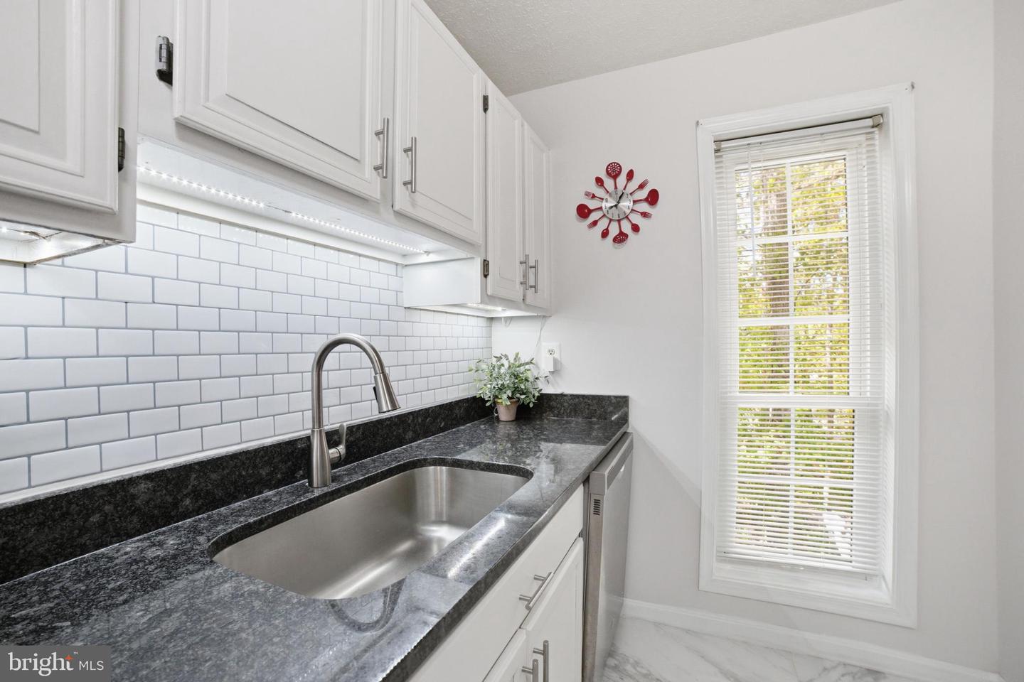 11973 CARDAMOM DR, WOODBRIDGE, Virginia 22192, 2 Bedrooms Bedrooms, 3 Rooms Rooms,1 BathroomBathrooms,Residential,For sale,11973 CARDAMOM DR,VAPW2106242 MLS # VAPW2106242