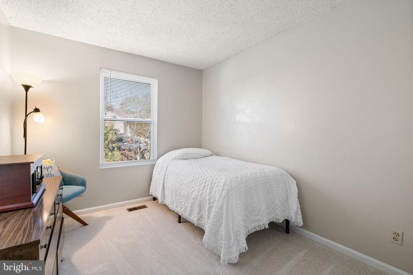 35 WOODS EDGE CT, STAFFORD, Virginia 22554, 5 Bedrooms Bedrooms, ,3 BathroomsBathrooms,Residential,For sale,35 WOODS EDGE CT,VAST2043598 MLS # VAST2043598