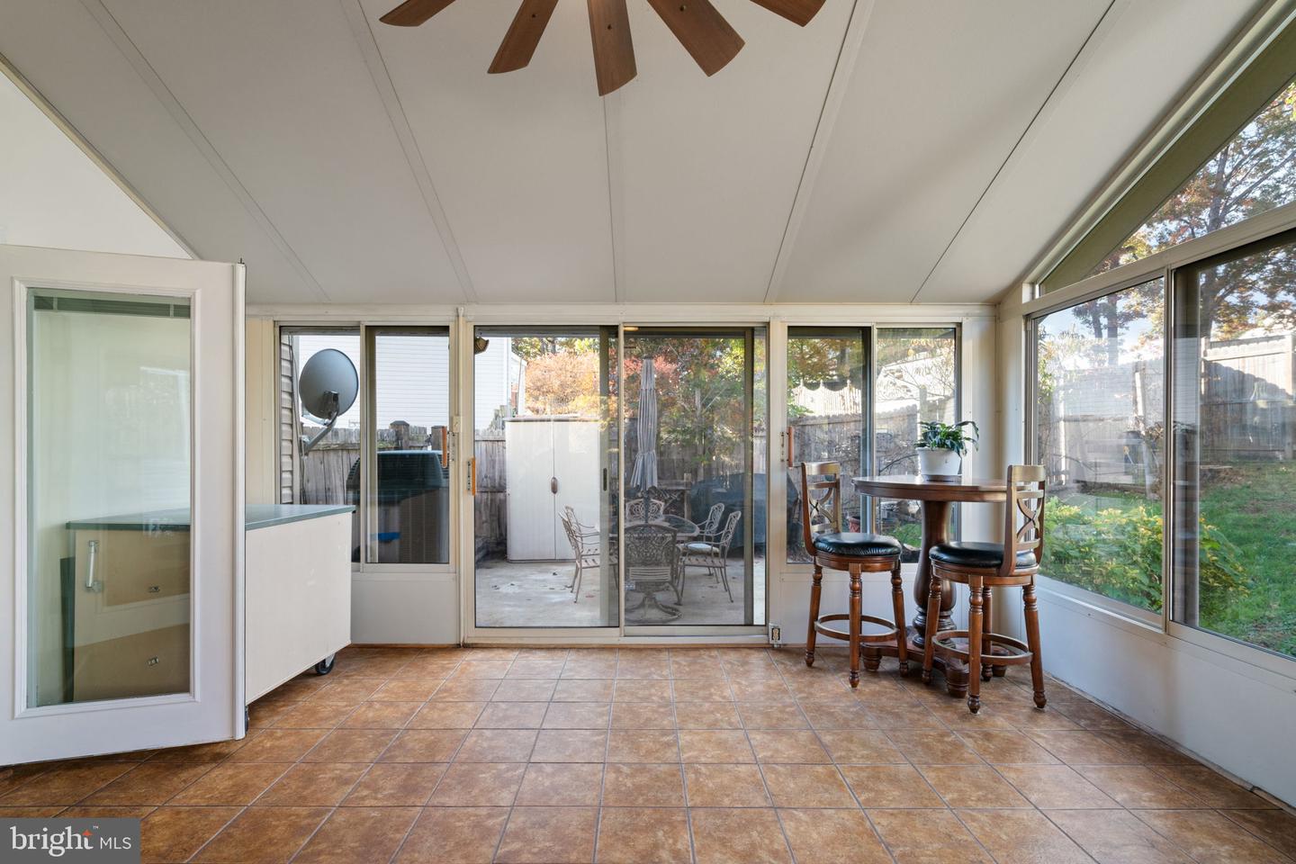 35 WOODS EDGE CT, STAFFORD, Virginia 22554, 5 Bedrooms Bedrooms, ,3 BathroomsBathrooms,Residential,For sale,35 WOODS EDGE CT,VAST2043598 MLS # VAST2043598