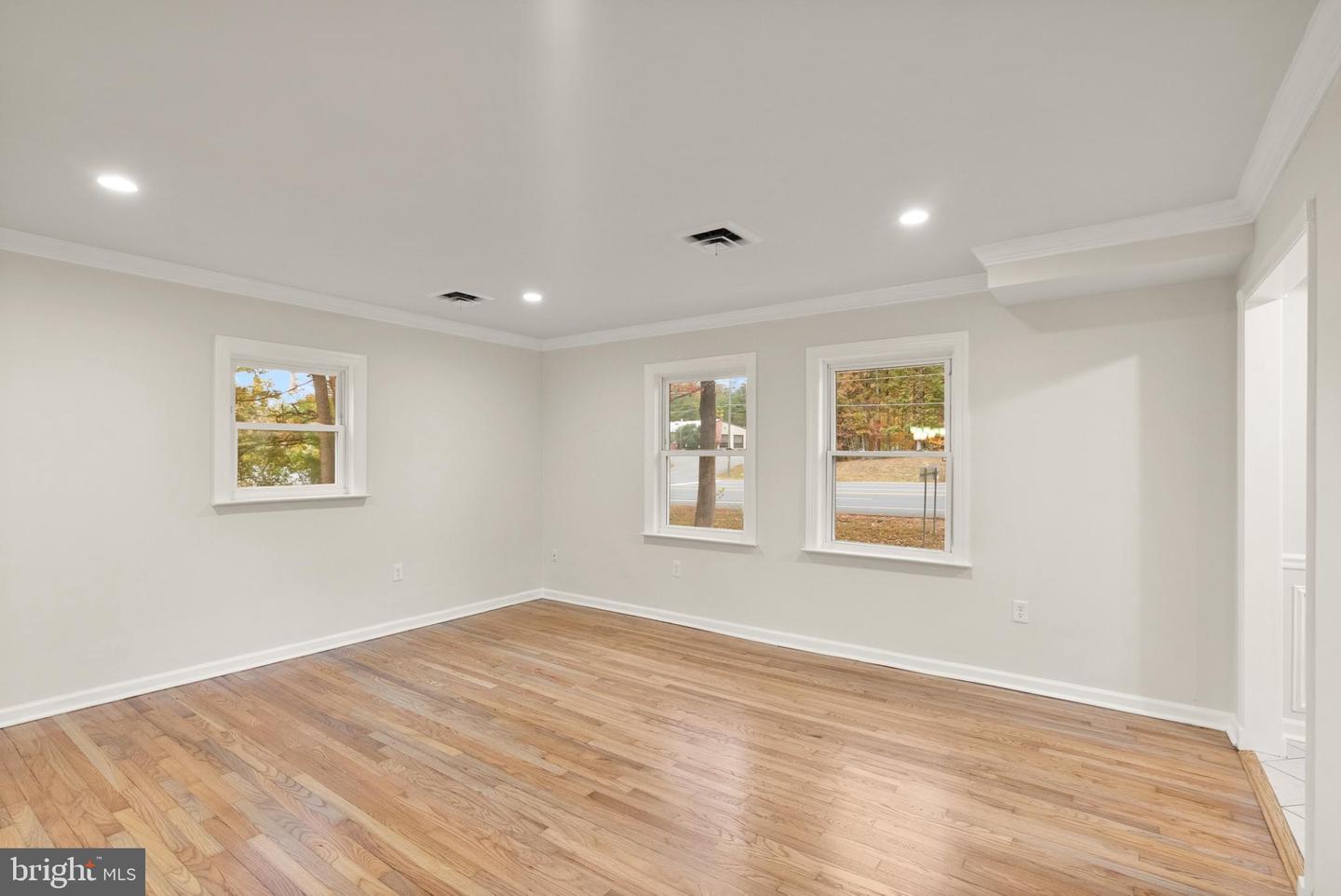 7075 YATES FORD RD, MANASSAS, Virginia 20111, 5 Bedrooms Bedrooms, 9 Rooms Rooms,4 BathroomsBathrooms,Residential,For sale,7075 YATES FORD RD,VAPW2106300 MLS # VAPW2106300 7075 YATES FORD RD, MANASSAS, Virginia 20111, 5 Bedrooms Bedrooms, 9 Rooms Rooms,4 BathroomsBathrooms,Residential,For sale,7075 YATES FORD RD,VAPW2106300 MLS # VAPW2106300