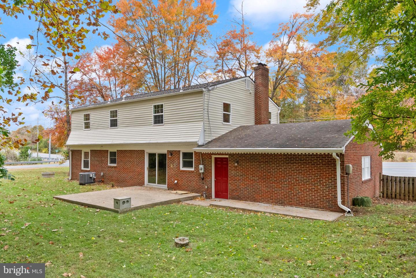 7075 YATES FORD RD, MANASSAS, Virginia 20111, 5 Bedrooms Bedrooms, 9 Rooms Rooms,4 BathroomsBathrooms,Residential,For sale,7075 YATES FORD RD,VAPW2106300 MLS # VAPW2106300 7075 YATES FORD RD, MANASSAS, Virginia 20111, 5 Bedrooms Bedrooms, 9 Rooms Rooms,4 BathroomsBathrooms,Residential,For sale,7075 YATES FORD RD,VAPW2106300 MLS # VAPW2106300