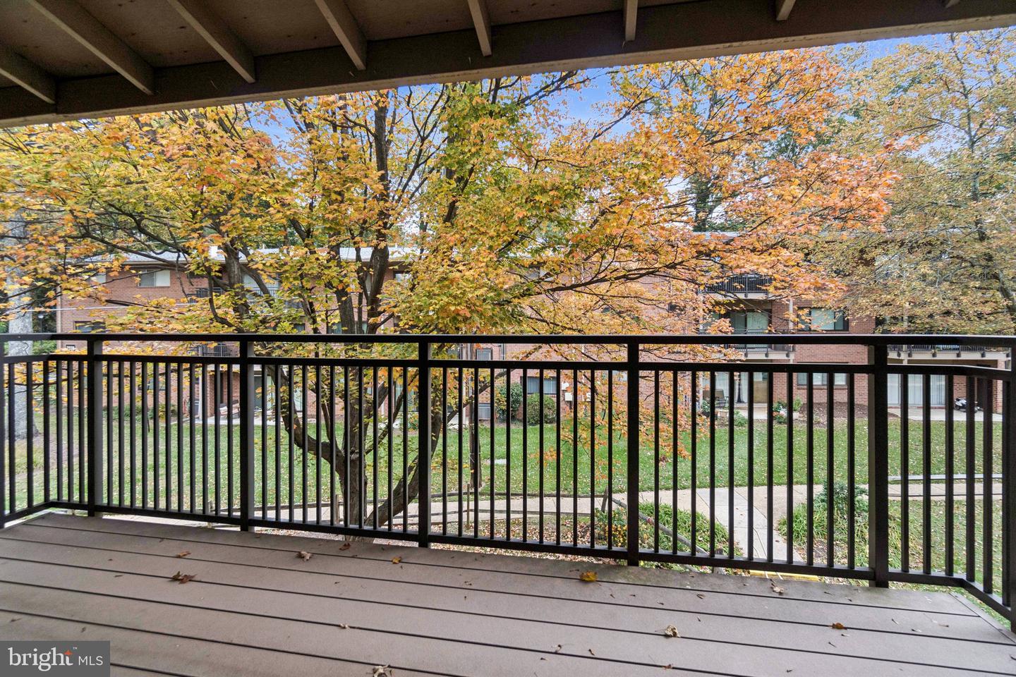 7370 LEE HWY #204, FALLS CHURCH, Virginia 22046, 2 Bedrooms Bedrooms, ,1 BathroomBathrooms,Residential,For sale,7370 LEE HWY #204,VAFX2275836 MLS # VAFX2275836 7370 LEE HWY #204, FALLS CHURCH, Virginia 22046, 2 Bedrooms Bedrooms, ,1 BathroomBathrooms,Residential,For sale,7370 LEE HWY #204,VAFX2275836 MLS # VAFX2275836