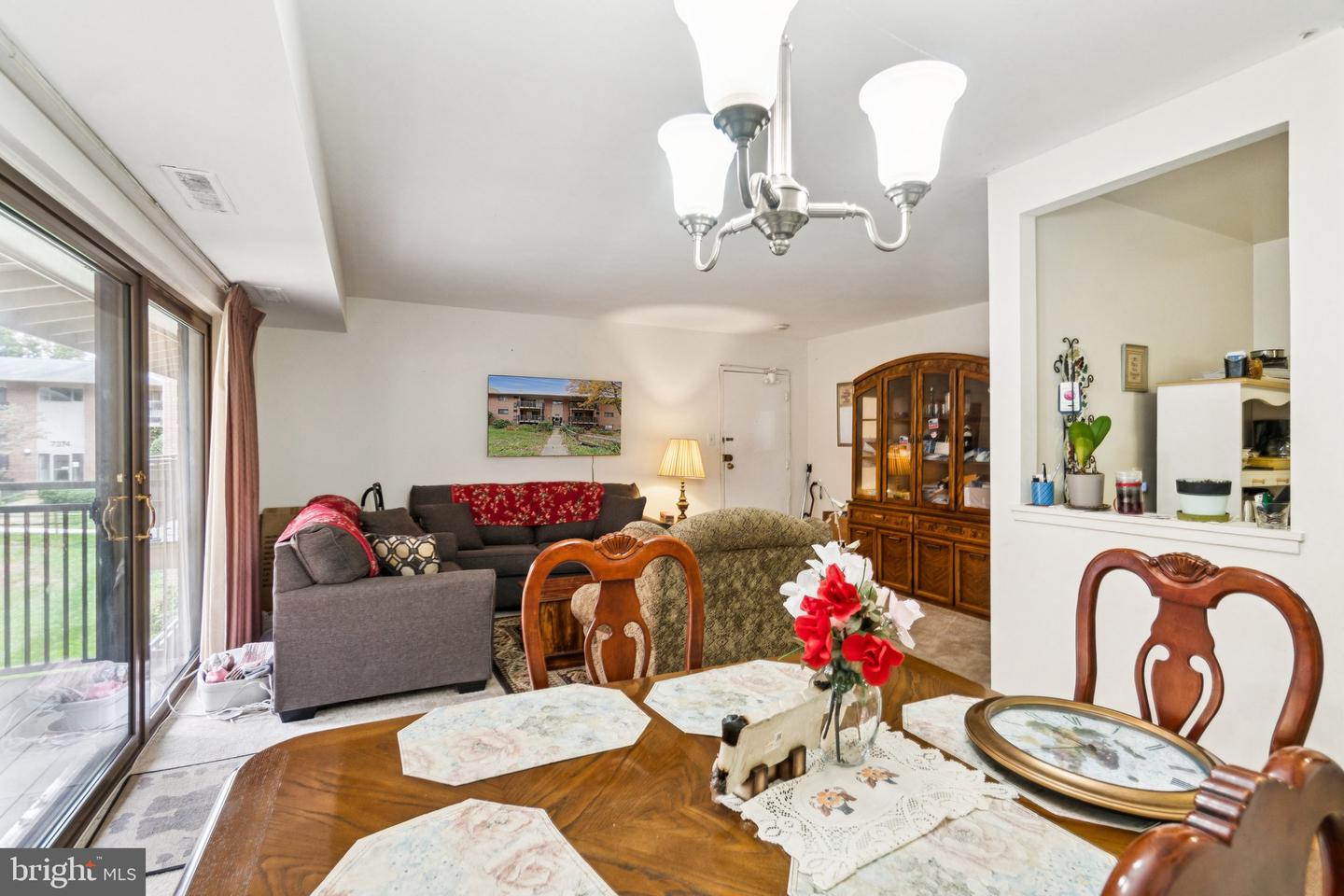 7370 LEE HWY #204, FALLS CHURCH, Virginia 22046, 2 Bedrooms Bedrooms, ,1 BathroomBathrooms,Residential,For sale,7370 LEE HWY #204,VAFX2275836 MLS # VAFX2275836 7370 LEE HWY #204, FALLS CHURCH, Virginia 22046, 2 Bedrooms Bedrooms, ,1 BathroomBathrooms,Residential,For sale,7370 LEE HWY #204,VAFX2275836 MLS # VAFX2275836