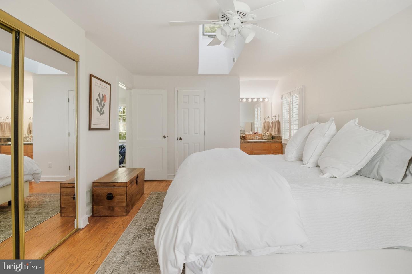 6032 GROVE DR, ALEXANDRIA, Virginia 22307, 3 Bedrooms Bedrooms, ,3 BathroomsBathrooms,Residential,For sale,6032 GROVE DR,VAFX2275974 MLS # VAFX2275974