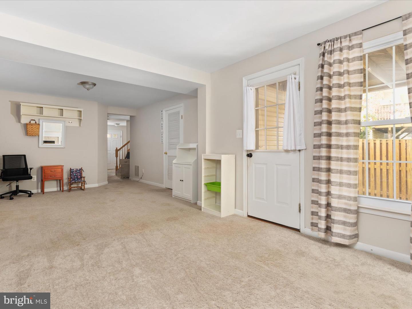 7002 MANAHOAC PL, GAINESVILLE, Virginia 20155, 3 Bedrooms Bedrooms, ,2 BathroomsBathrooms,Residential,For sale,7002 MANAHOAC PL,VAPW2106660 MLS # VAPW2106660