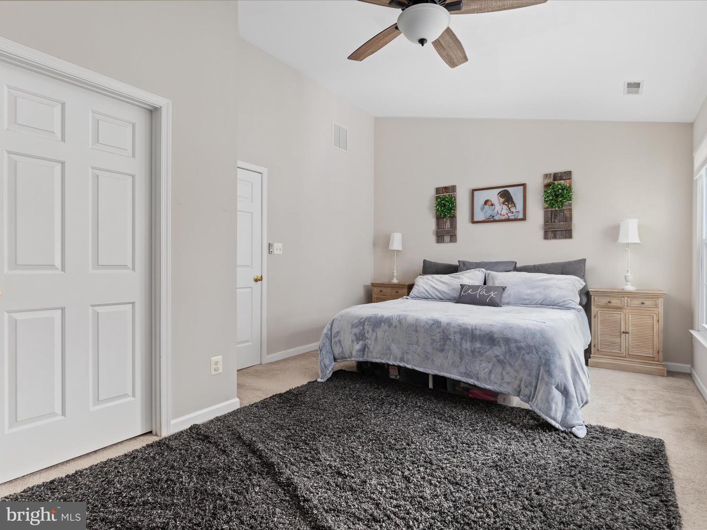 7002 MANAHOAC PL, GAINESVILLE, Virginia 20155, 3 Bedrooms Bedrooms, ,2 BathroomsBathrooms,Residential,For sale,7002 MANAHOAC PL,VAPW2106660 MLS # VAPW2106660