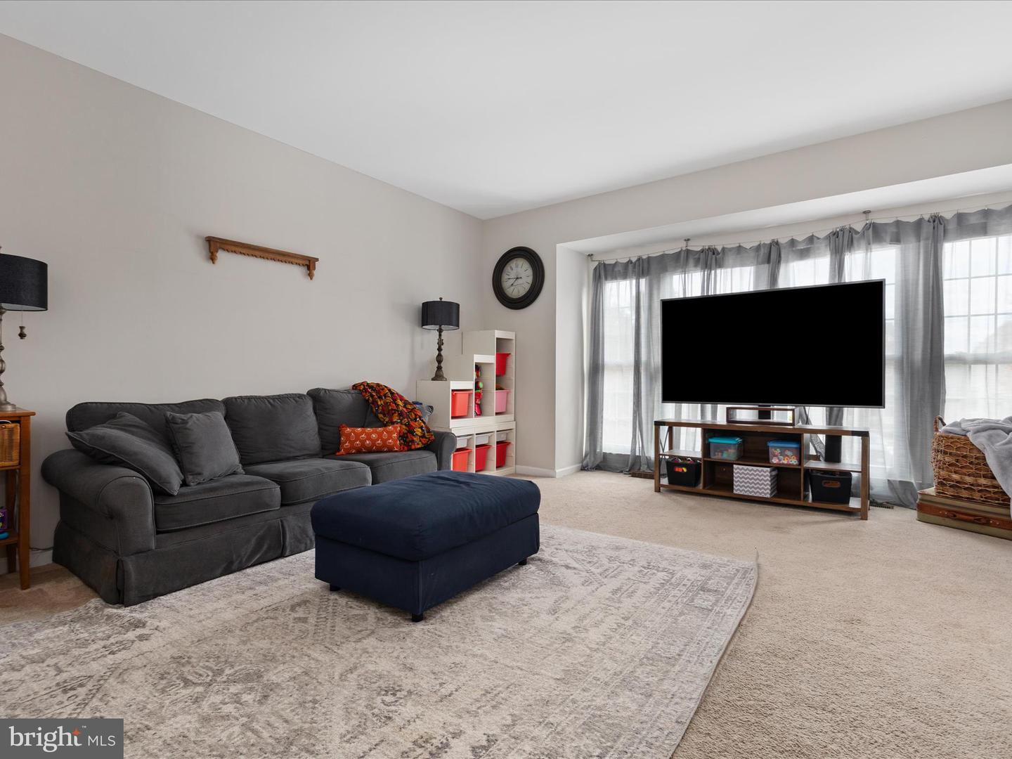 7002 MANAHOAC PL, GAINESVILLE, Virginia 20155, 3 Bedrooms Bedrooms, ,2 BathroomsBathrooms,Residential,For sale,7002 MANAHOAC PL,VAPW2106660 MLS # VAPW2106660