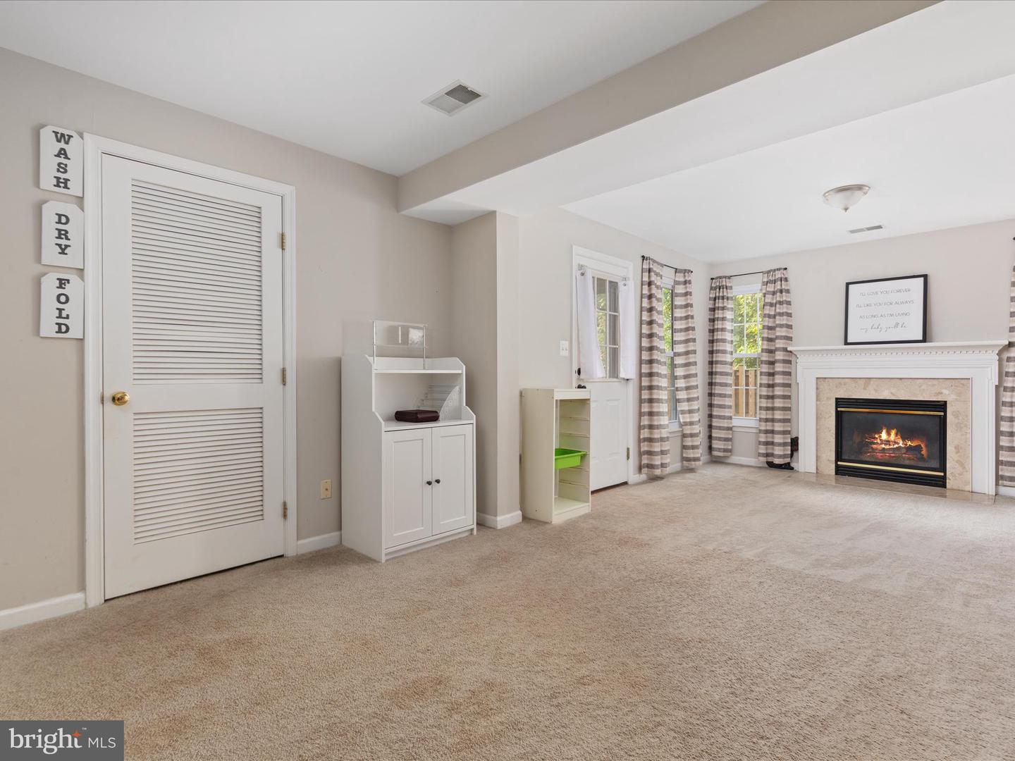 7002 MANAHOAC PL, GAINESVILLE, Virginia 20155, 3 Bedrooms Bedrooms, ,2 BathroomsBathrooms,Residential,For sale,7002 MANAHOAC PL,VAPW2106660 MLS # VAPW2106660