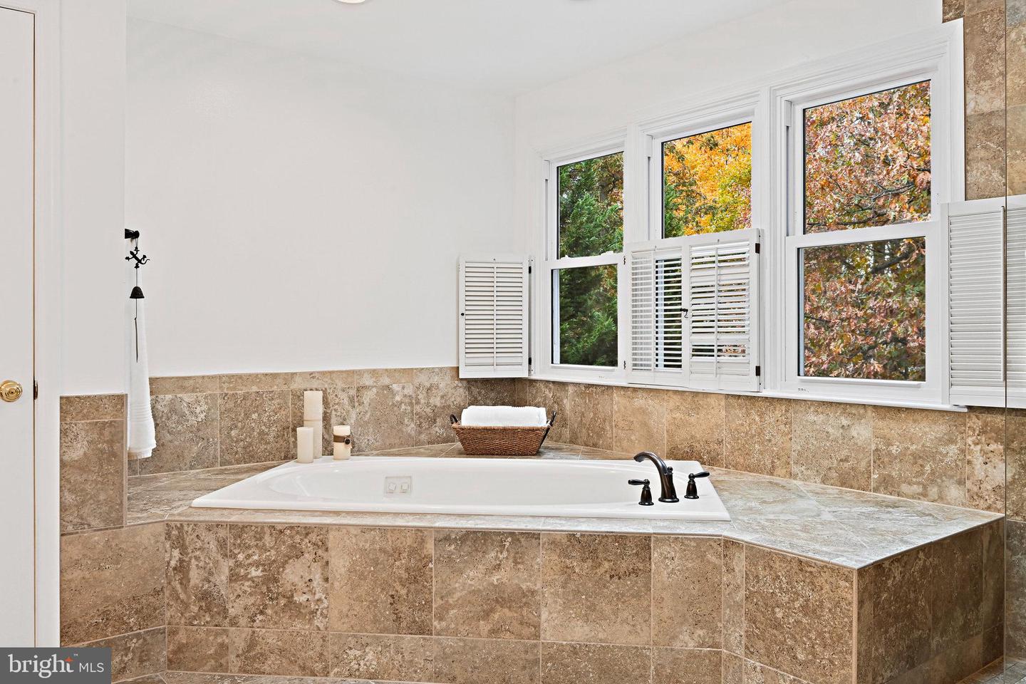 2913 MOTHER WELL CT, HERNDON, Virginia 20171, 4 Bedrooms Bedrooms, ,4 BathroomsBathrooms,Residential,For sale,2913 MOTHER WELL CT,VAFX2276200 MLS # VAFX2276200