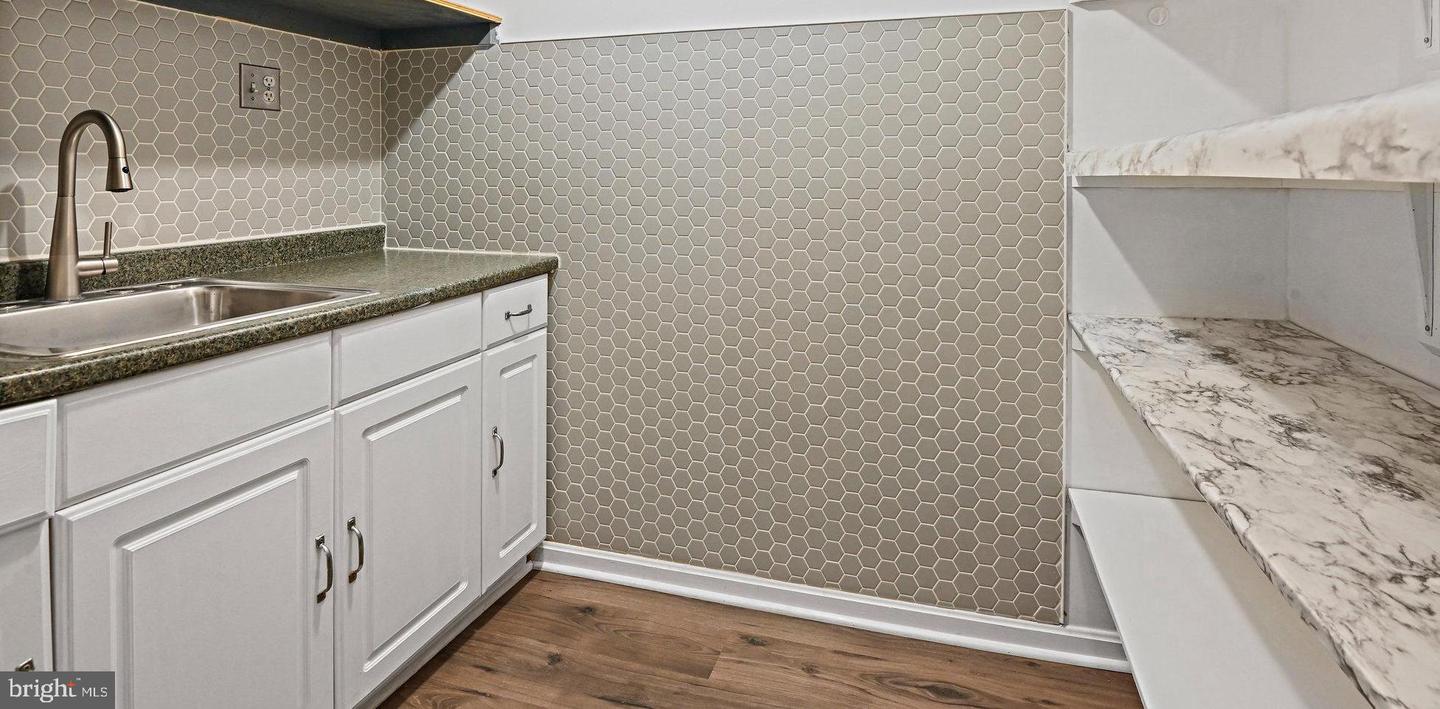 2913 MOTHER WELL CT, HERNDON, Virginia 20171, 4 Bedrooms Bedrooms, ,4 BathroomsBathrooms,Residential,For sale,2913 MOTHER WELL CT,VAFX2276200 MLS # VAFX2276200