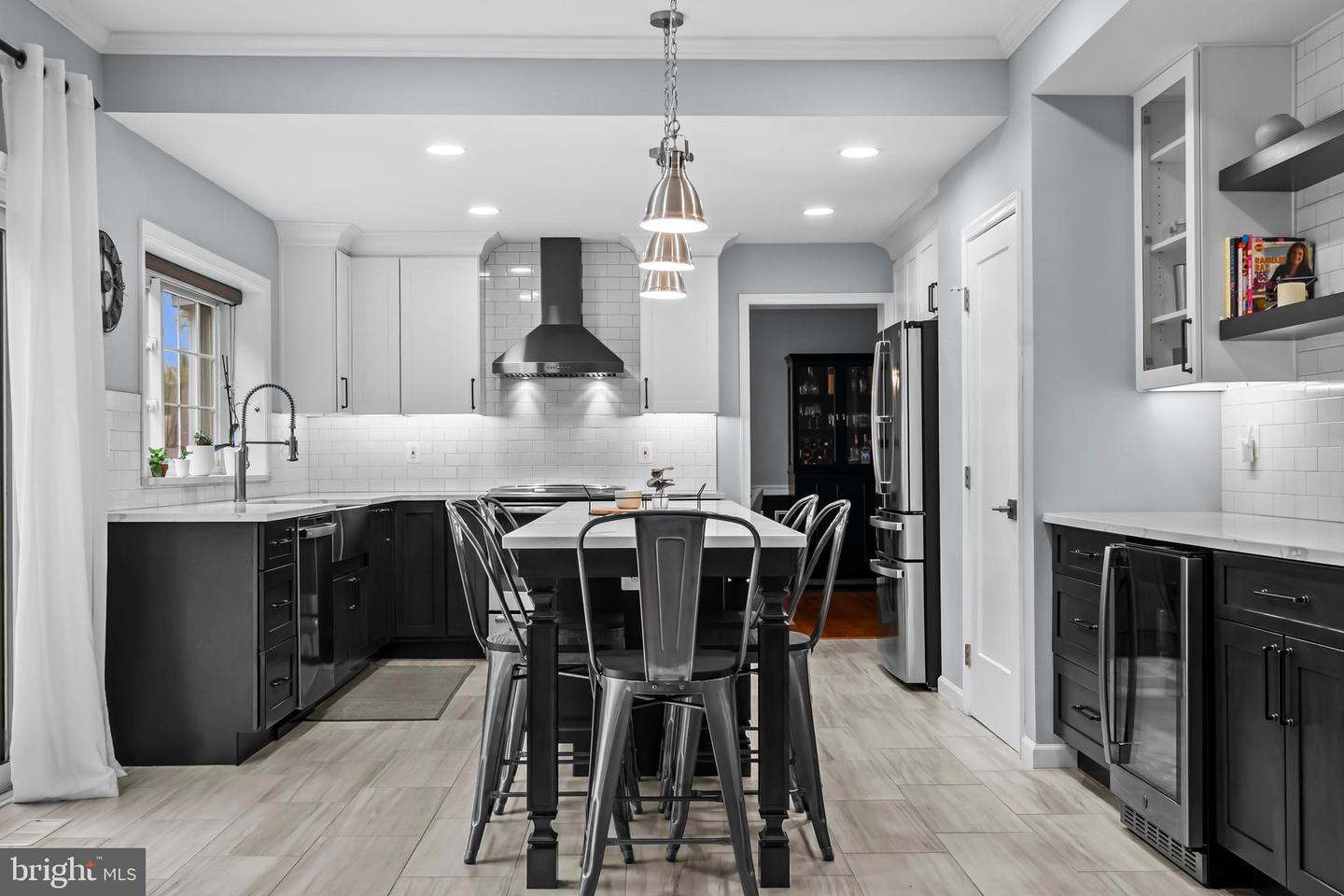 13127 FROG HOLLOW CT, HERNDON, Virginia 20171, 4 Bedrooms Bedrooms, ,3 BathroomsBathrooms,Residential,For sale,13127 FROG HOLLOW CT,VAFX2276222 MLS # VAFX2276222