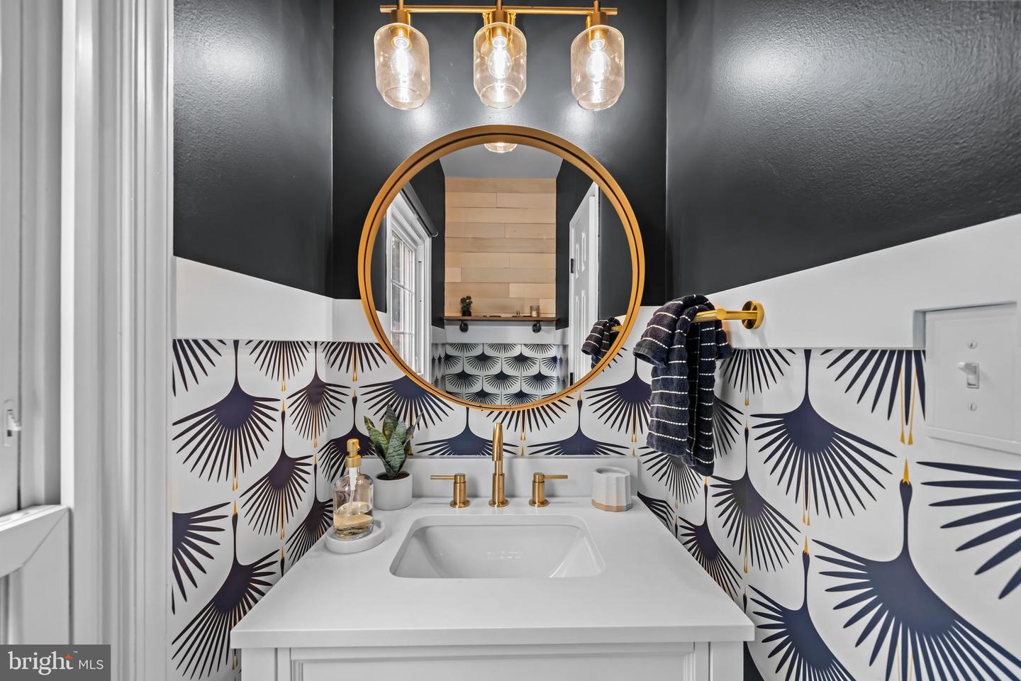 13127 FROG HOLLOW CT, HERNDON, Virginia 20171, 4 Bedrooms Bedrooms, ,3 BathroomsBathrooms,Residential,For sale,13127 FROG HOLLOW CT,VAFX2276222 MLS # VAFX2276222