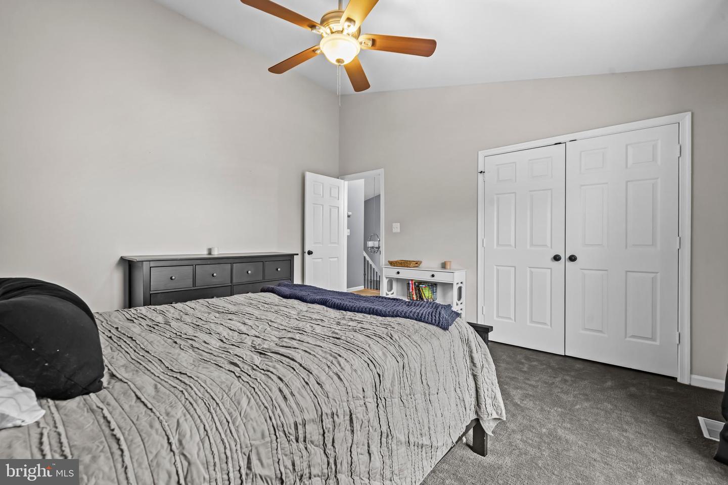 13127 FROG HOLLOW CT, HERNDON, Virginia 20171, 4 Bedrooms Bedrooms, ,3 BathroomsBathrooms,Residential,For sale,13127 FROG HOLLOW CT,VAFX2276222 MLS # VAFX2276222