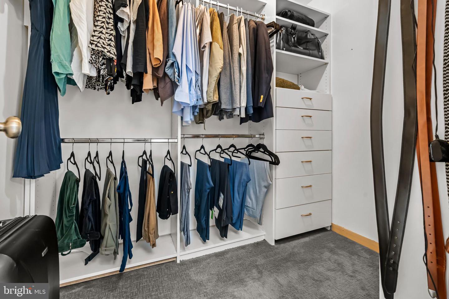 13127 FROG HOLLOW CT, HERNDON, Virginia 20171, 4 Bedrooms Bedrooms, ,3 BathroomsBathrooms,Residential,For sale,13127 FROG HOLLOW CT,VAFX2276222 MLS # VAFX2276222