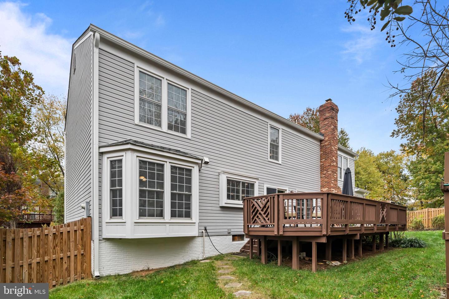 13127 FROG HOLLOW CT, HERNDON, Virginia 20171, 4 Bedrooms Bedrooms, ,3 BathroomsBathrooms,Residential,For sale,13127 FROG HOLLOW CT,VAFX2276222 MLS # VAFX2276222