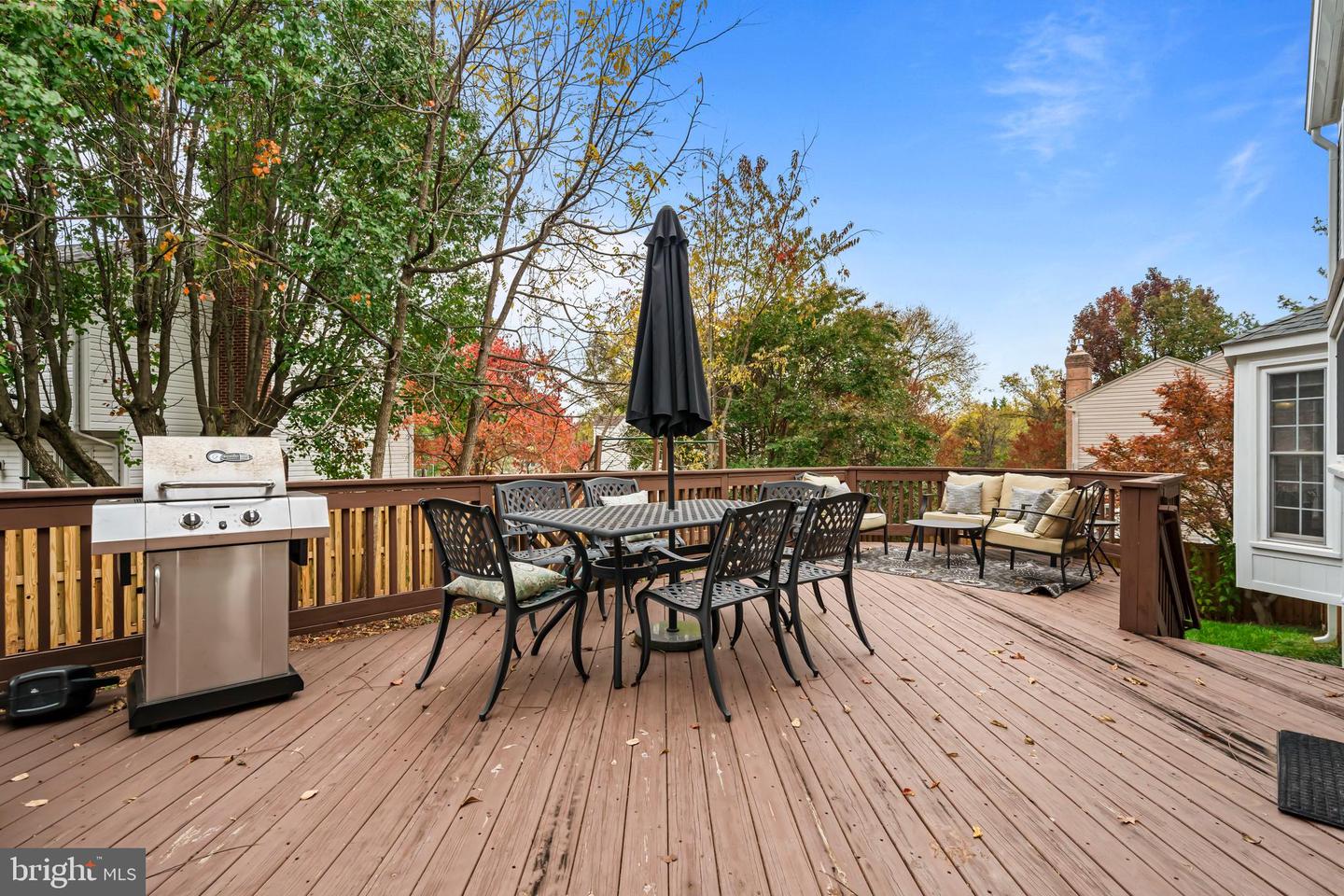 13127 FROG HOLLOW CT, HERNDON, Virginia 20171, 4 Bedrooms Bedrooms, ,3 BathroomsBathrooms,Residential,For sale,13127 FROG HOLLOW CT,VAFX2276222 MLS # VAFX2276222