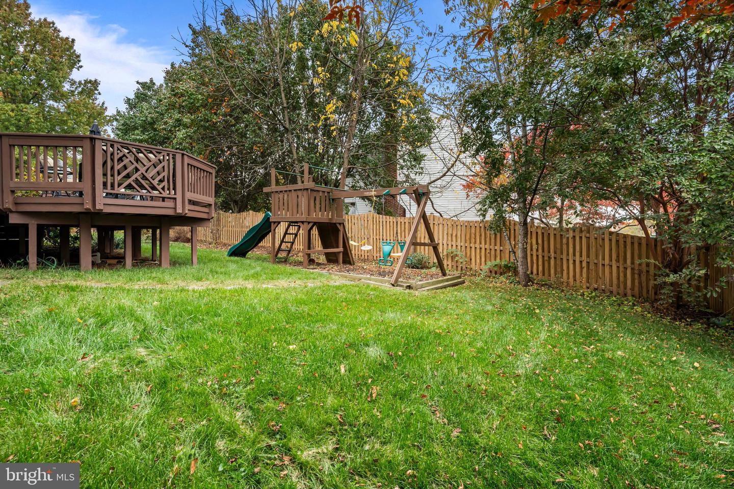 13127 FROG HOLLOW CT, HERNDON, Virginia 20171, 4 Bedrooms Bedrooms, ,3 BathroomsBathrooms,Residential,For sale,13127 FROG HOLLOW CT,VAFX2276222 MLS # VAFX2276222