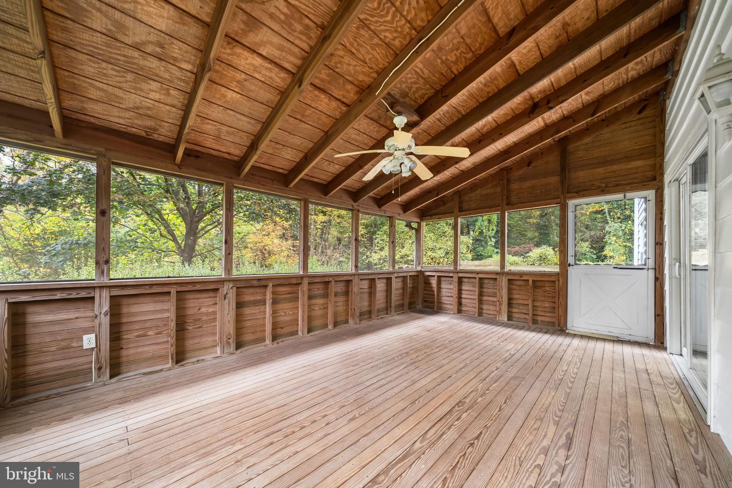 8510 ORDINARY WAY, ANNANDALE, Virginia 22003, 4 Bedrooms Bedrooms, ,2 BathroomsBathrooms,Residential,For sale,8510 ORDINARY WAY,VAFX2276230 MLS # VAFX2276230