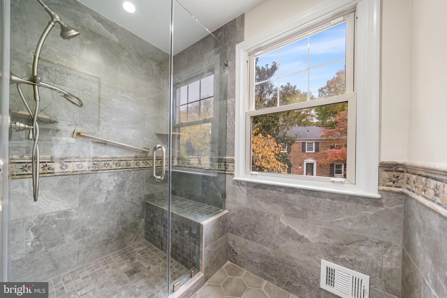 8510 ORDINARY WAY, ANNANDALE, Virginia 22003, 4 Bedrooms Bedrooms, ,2 BathroomsBathrooms,Residential,For sale,8510 ORDINARY WAY,VAFX2276230 MLS # VAFX2276230