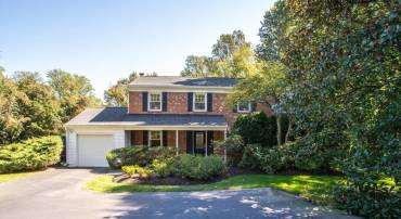 8510 ORDINARY WAY, ANNANDALE, Virginia 22003, 4 Bedrooms Bedrooms, ,2 BathroomsBathrooms,Residential,For sale,8510 ORDINARY WAY,VAFX2276230 MLS # VAFX2276230