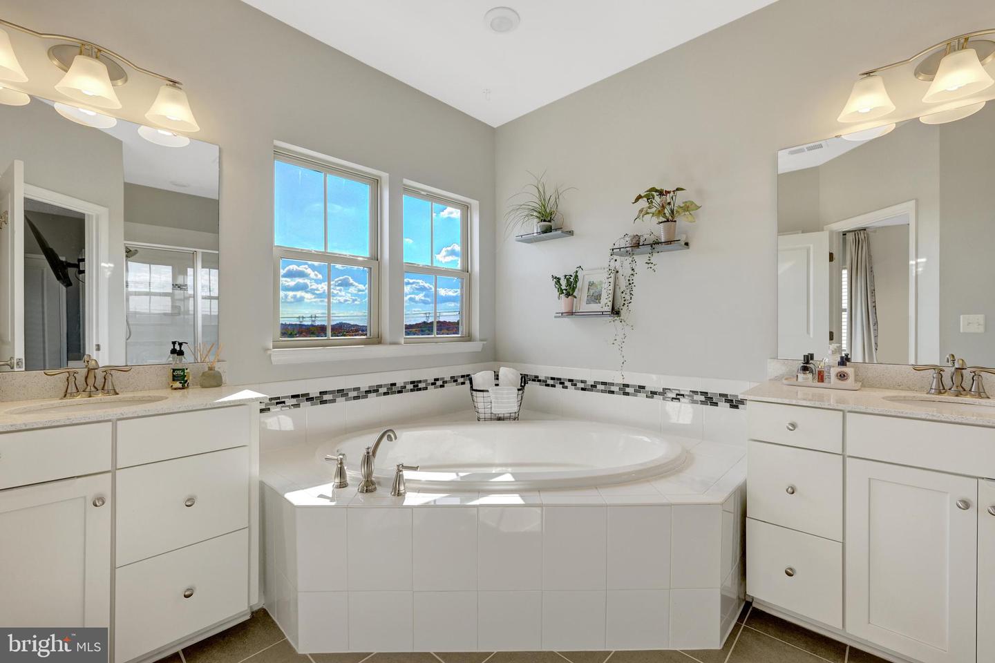 25312 TRUMPET VINE TER, ALDIE, Virginia 20105, 3 Bedrooms Bedrooms, ,2 BathroomsBathrooms,Residential,For sale,25312 TRUMPET VINE TER,VALO2109676 MLS # VALO2109676