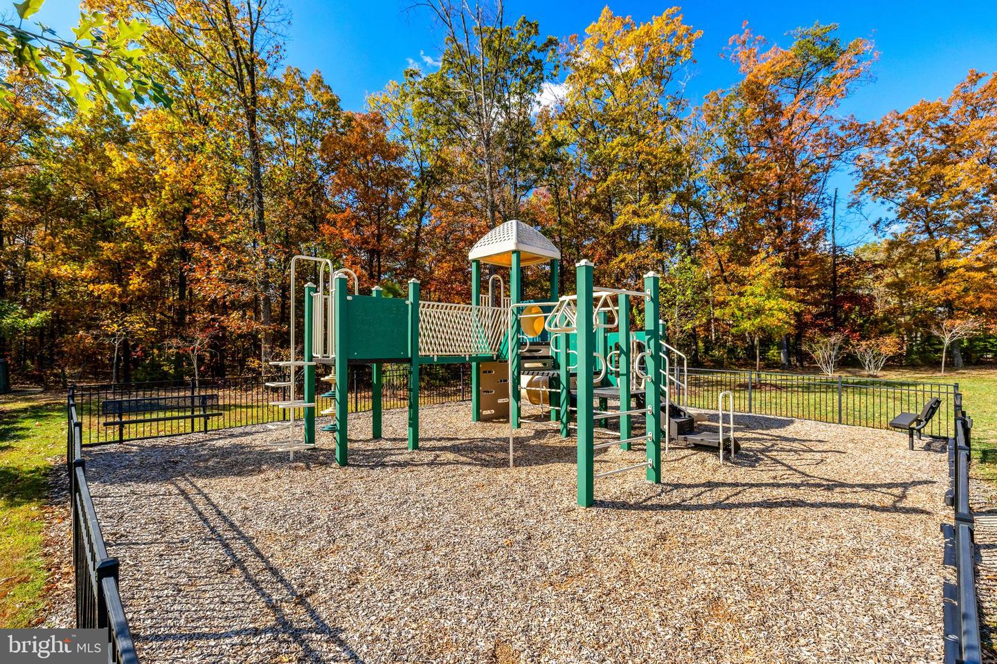 25312 TRUMPET VINE TER, ALDIE, Virginia 20105, 3 Bedrooms Bedrooms, ,2 BathroomsBathrooms,Residential,For sale,25312 TRUMPET VINE TER,VALO2109676 MLS # VALO2109676