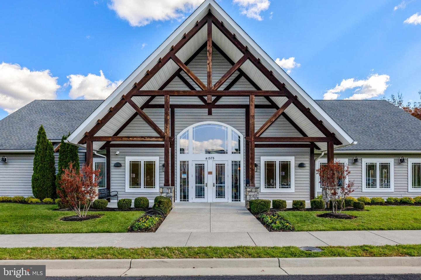 25312 TRUMPET VINE TER, ALDIE, Virginia 20105, 3 Bedrooms Bedrooms, ,2 BathroomsBathrooms,Residential,For sale,25312 TRUMPET VINE TER,VALO2109676 MLS # VALO2109676